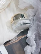 润根源植萃弹润紧致眼霜——极致呵护，焕发眼周生命力